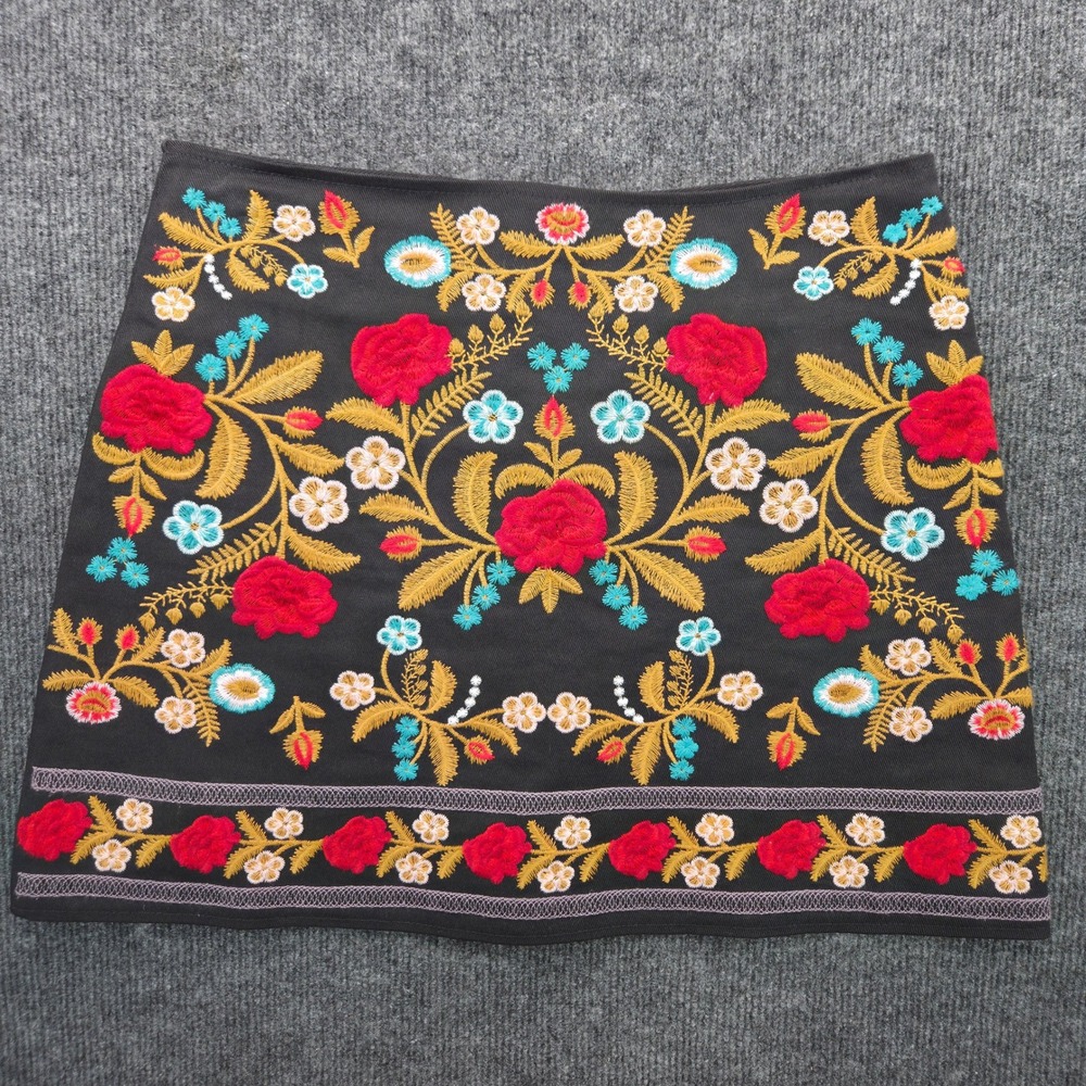 Velzera Embroidered Mini Skirt Womens S Black Cotton Floral Boho Festival Slim